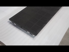 उच्च चमक 90 डिग्री कोण आउटडोर विज्ञापन एलईडी डिस्प्ले 10000 घंटे जीवन काल के साथ