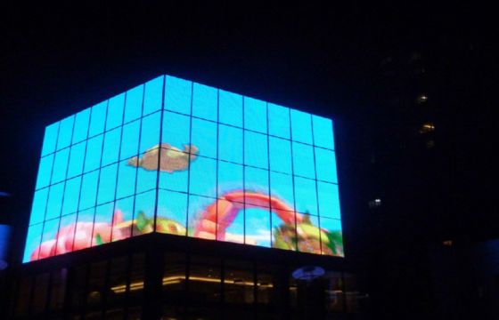 अच्छी कीमत DIP P15.6 Outdoor Thin, Lightweight And High Light Transmittance Grille Display For Glass Curtain Wall Installation ऑनलाइन